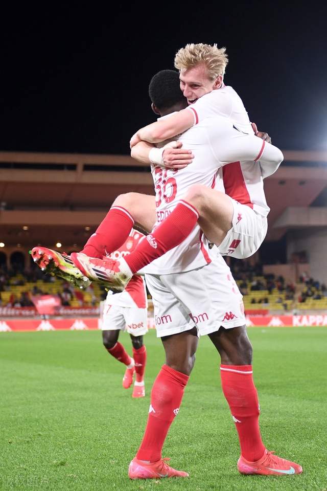 开云官方入口 -欧冠摩纳哥与本菲卡最新比分预测