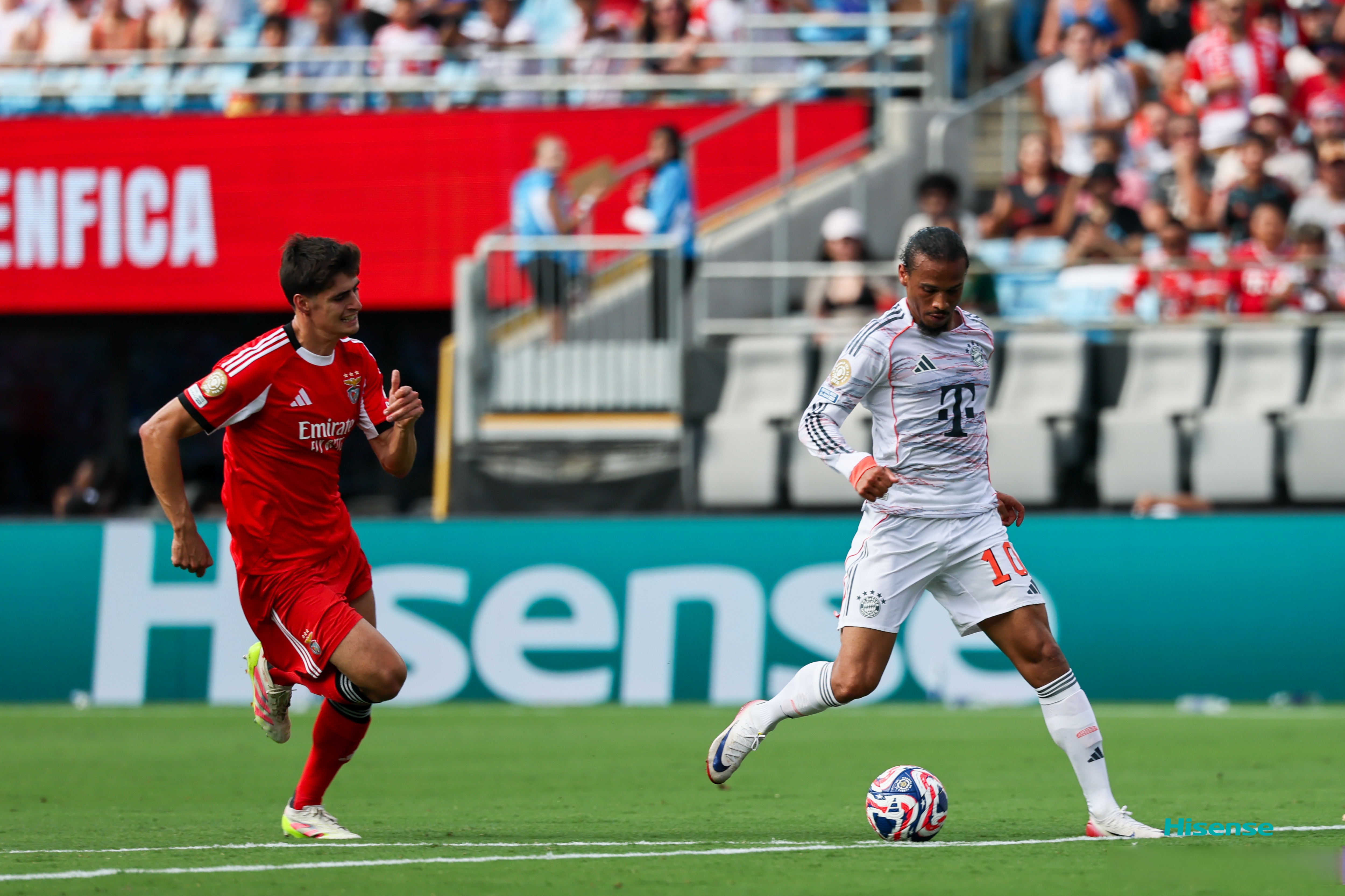 开云官方网站 -德甲转会期走向成谜，那不勒斯止住颓势，球迷炸锅，资深球员宣示担当 